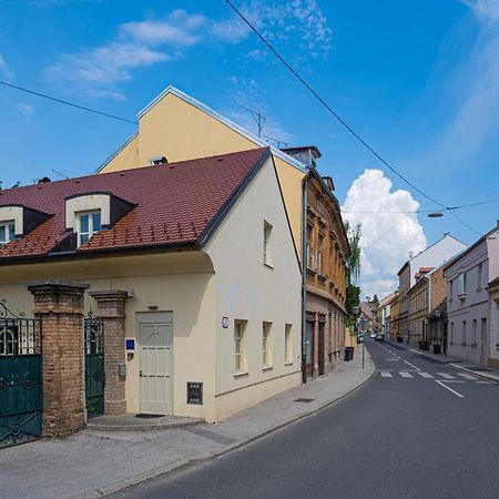 Paon Boutique Apartments Zagreb Luaran gambar