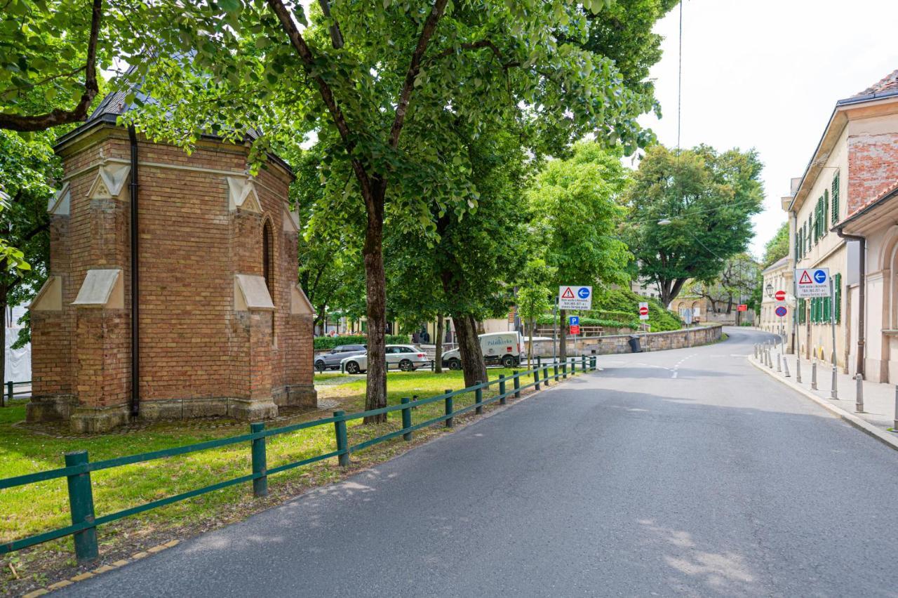 Paon Boutique Apartments Zagreb Luaran gambar